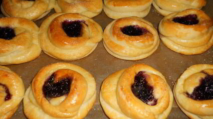 булочки с вареньем