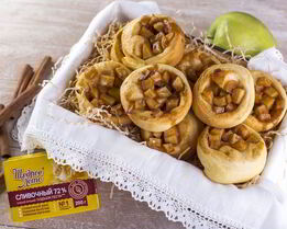 Булочки с яблоками и корицей