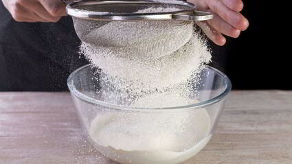 булочки с яблоками и корицей