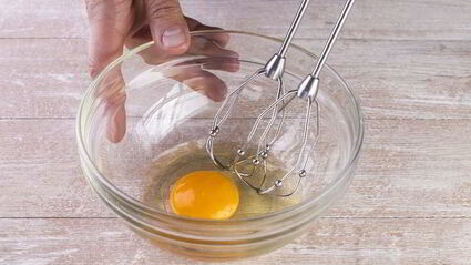 булочки с яблоками и корицей