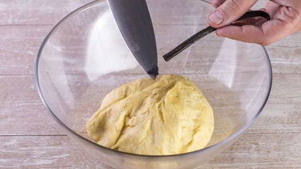 булочки с яблоками и корицей