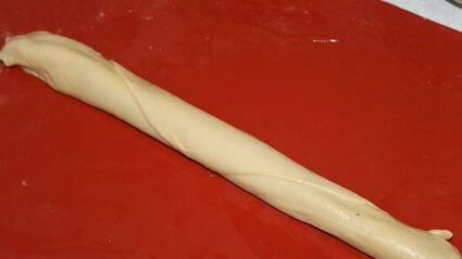 испанские булочки ensaimadas с украинской начинкой