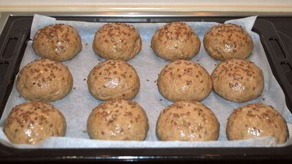 хлебные булочки к обеду