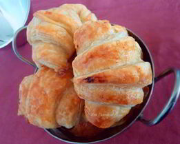 Круассаны с миндальным кремом