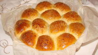 Ленивые булочки с курагой, финиками и изюмом