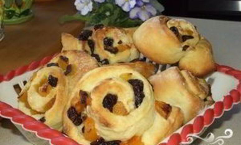 Рецепт плюшки с фруктами