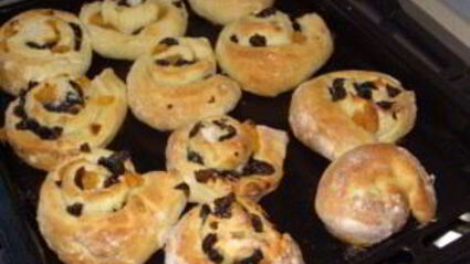 плюшки с фруктами