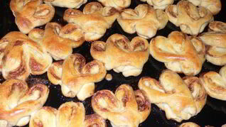 Плюшки с корицей