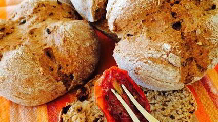 полезные булочки с барбарисом