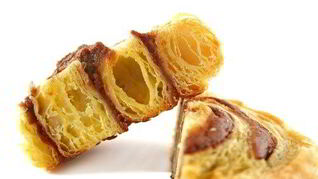 Шоколадно-ванильные булочки из датского слоеного теста