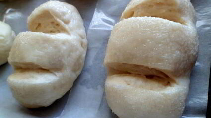 ванильные булочки с сахаром