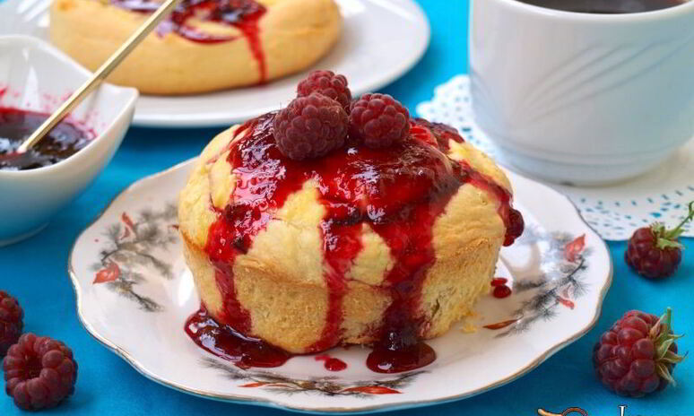 Рецепт ватрушки с малиной