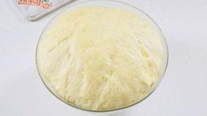 ватрушки с творогом, брынзой и зеленью