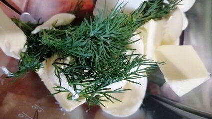 быстрые слойки с семгой