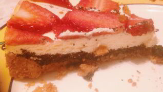 Чизкейк с маковой прослойкой