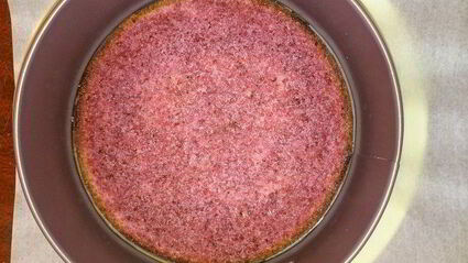 холодный розовый чизкейк