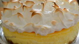 Лимонный чизкейк с меренгой