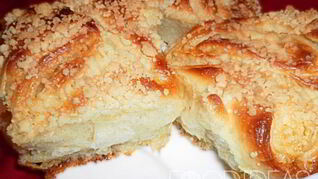 Дрожжевые слойки