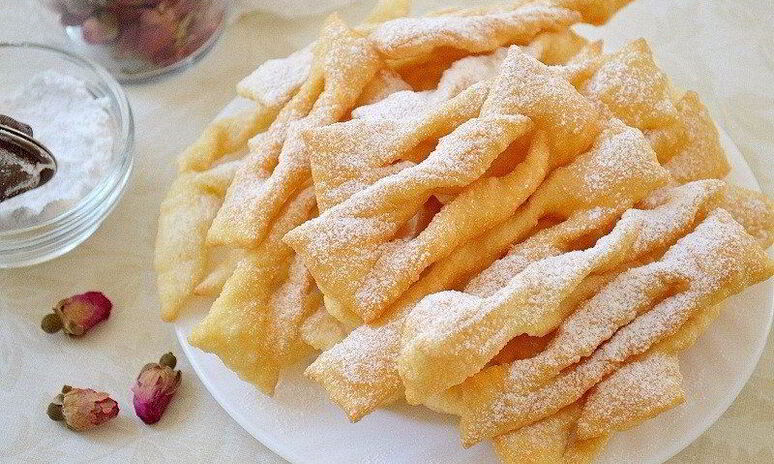 Рецепт кефирный хворост к чаю