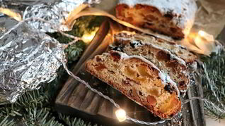 Чудесный дрожжевой Штоллен