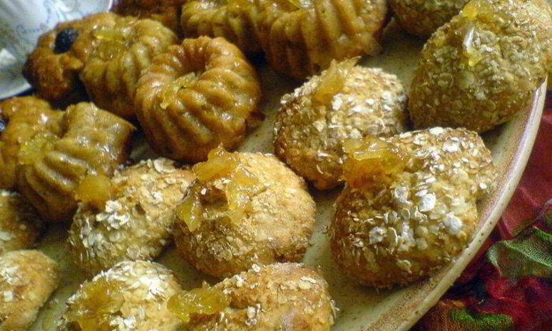 Рецепт фруктовые кексы с лимонной глазурью и печенье золотистое с овсяными хлопьями