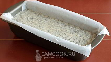 кекс с маком и изюмом