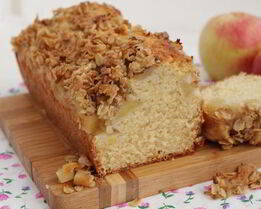 Кекс с яблоками и овсяным штрейзелем