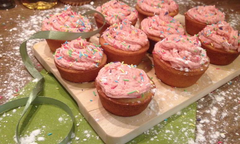 Рецепт клубничные капкейки