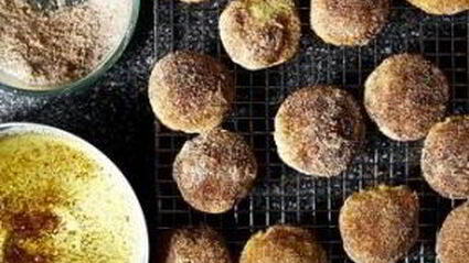 мини-кексы с корицей и коричневым маслом