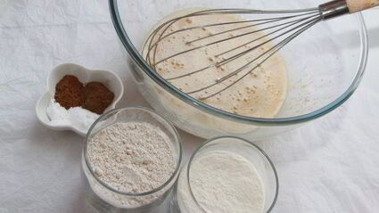 морковный кекс с коричной глазурью