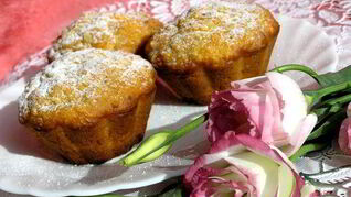 Морковные кексы с фундуком