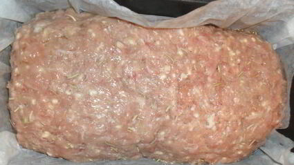 мясной кекс с яйцом