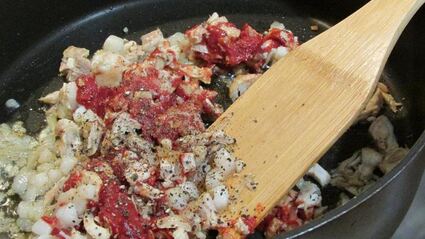 хеннеброд — хлеб с курицей