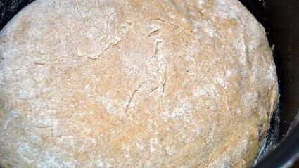 хлеб на темном пиве с анисом