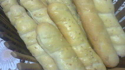 хлебные палочки с кунжутом
