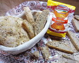 Манный хлеб с семенами подсолнечника