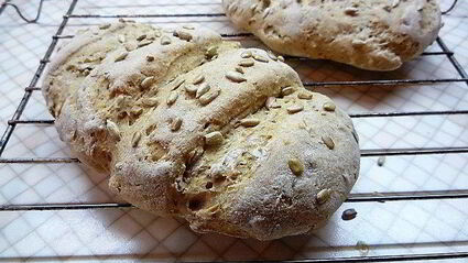 манный хлеб с семенами подсолнечника