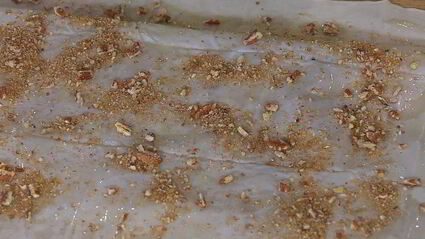 конвертики из фило с запеченными яблоками