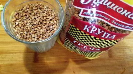 греча с печенью в корзинке из лаваша