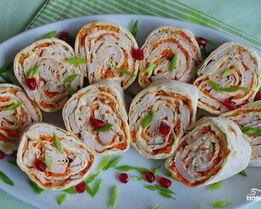 Лаваш с курицей и морковью