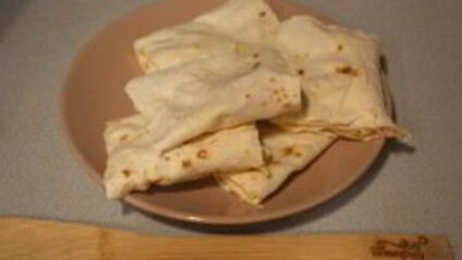 лаваш с ветчиной и твердым сыром