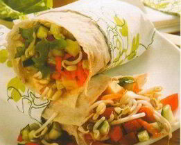 Лаваш со свежими овощами