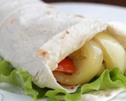 Печеные овощи в лаваше