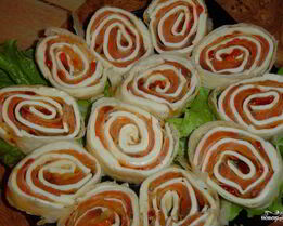 Рулеты из лаваша с икрой