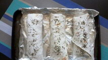 сосиски в лаваше в духовке