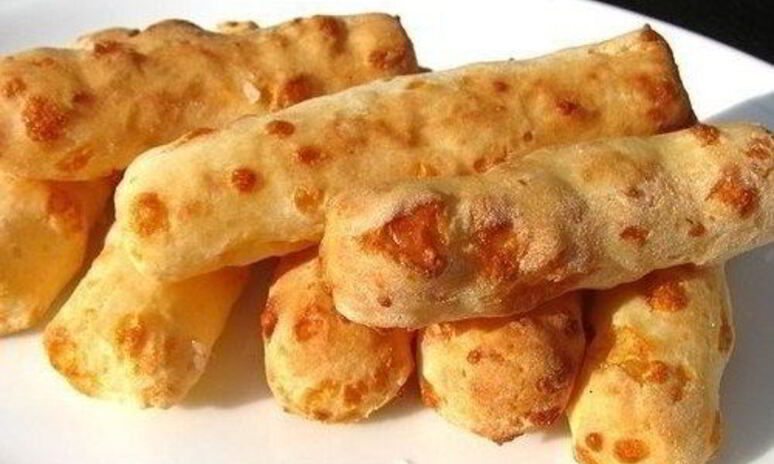 Рецепт сырные палочки из лаваша с чесноком