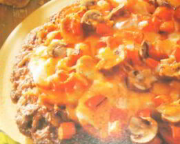 Большая свиная лепешка с начинкой