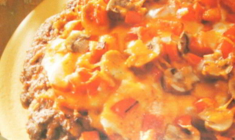 Рецепт большая свиная лепешка с начинкой