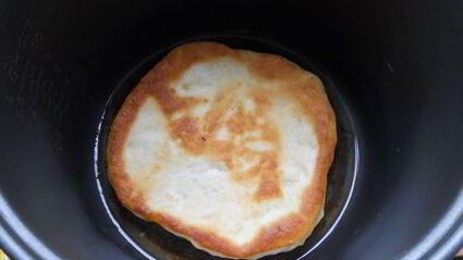 чесночные лепешки в мультиварке