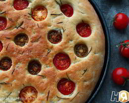 Фокачча с помидорами